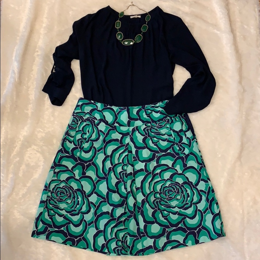 Adorable Skirt W/Pockets